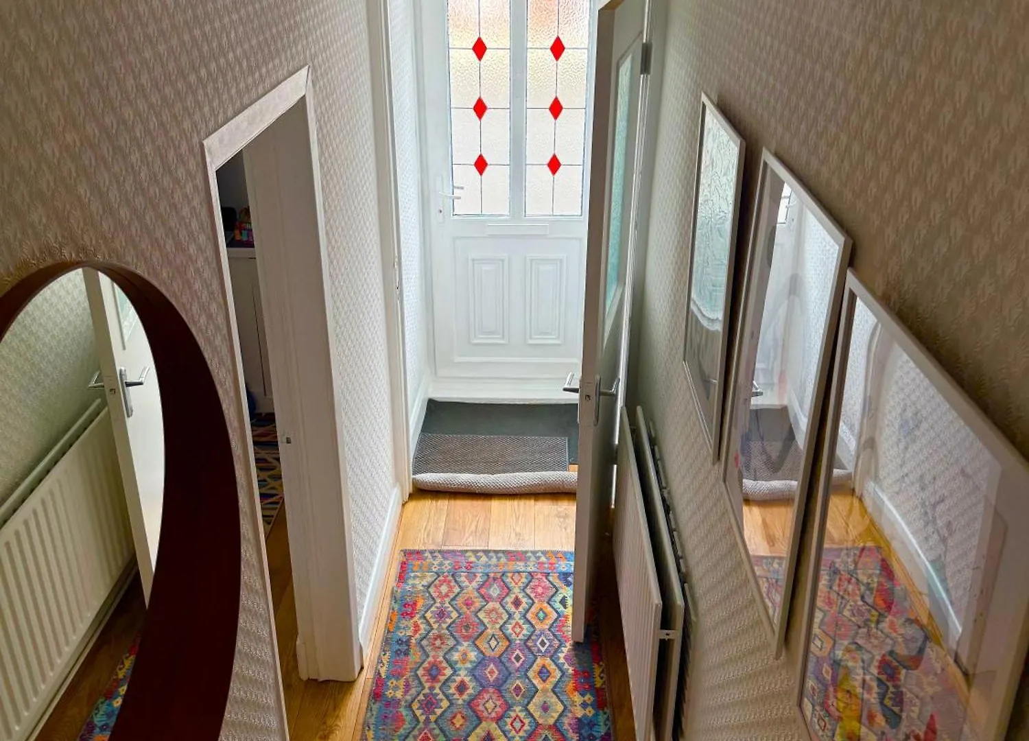 Holiday home Bloom19 Traditional Belfast Entire House 10 Mins From City Centre